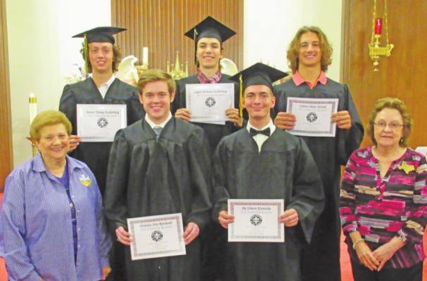 Graduates awarded scholarships