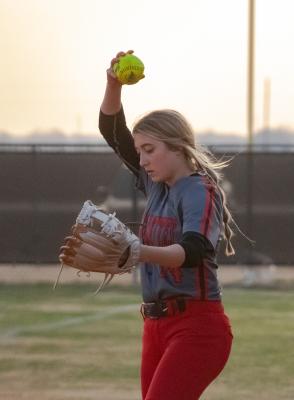 Cougarette pitcher Taylor Brzozowski warms up before Feb. 22’s non-district contest against the Royal Falcons at Brazos High School. COLE McNANNA