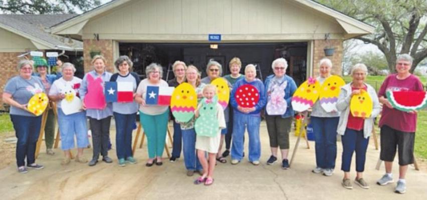 The Extension Education Association of Austin County hosted its annual spring cultural arts workshop in March. Pictured from the left are Barney Zimmermann, Knellen Quinteros, Lois Schubert, Carolyn Balke, Delores Craig, Betty Thiel, Deloris Kuehn, Jessie Kokemor, Emmie Kokemor, Doris Glenewinkel, Gaye Farr, Gladys Frank, Karen Landrum, Pat Allee, Judy Schultz and Joan Buenger. CONTRIBUTED PHOTO