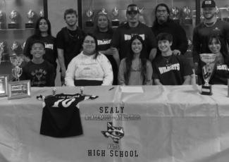 Garza inks letter with Wiley