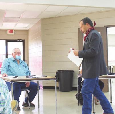 Austin County Judge Tim Lapham prepares to address Sealy City Council at its joint meeting with the planning commission March 30 at the Hill Center. Lapham returned to council’s April 20 regular meeting regarding the same subdivision regulations he talked about the prior month. KAREN LOPEZ