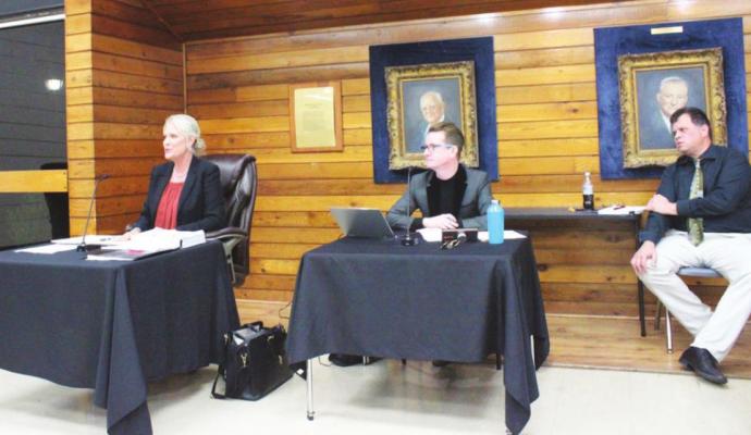 Escovy passes torch
