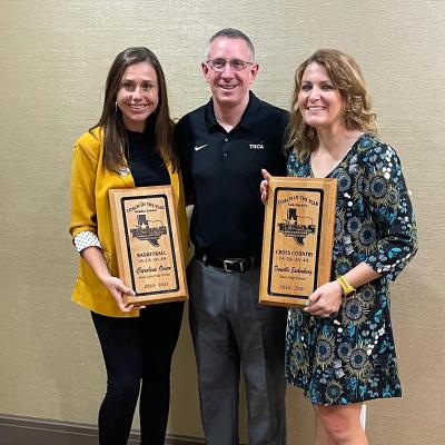 Sealy head basketball coach Anthony Branch, center, joined coaches Caroline Owen and Danielle Eschenburg after they were honored by the Texas Girls Coaches Association at the annual banquet in Arlington last Monday.