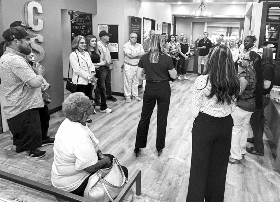 ACB HOSTS MONTHLY MIXER
