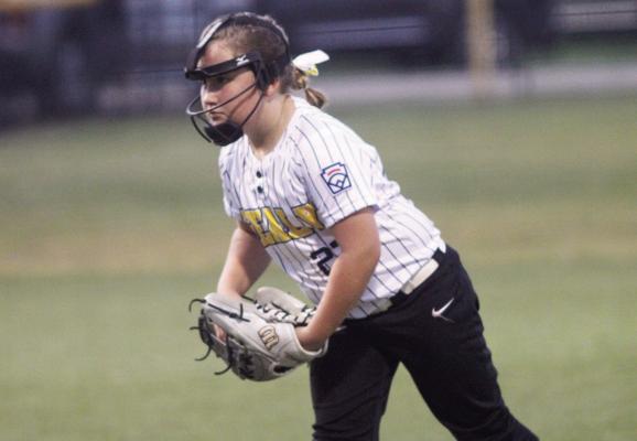 Sealy tops Columbus 4-0