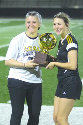 District champs dominate District awards