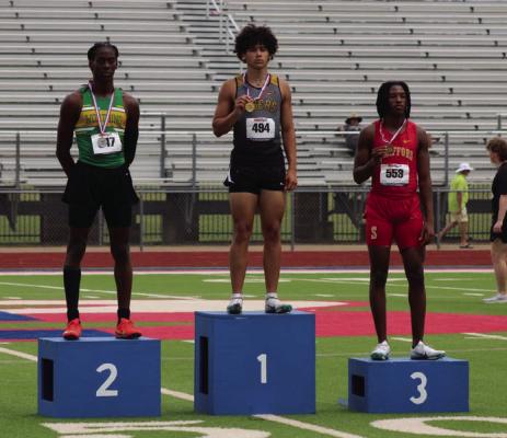 Sealy Track heading to State