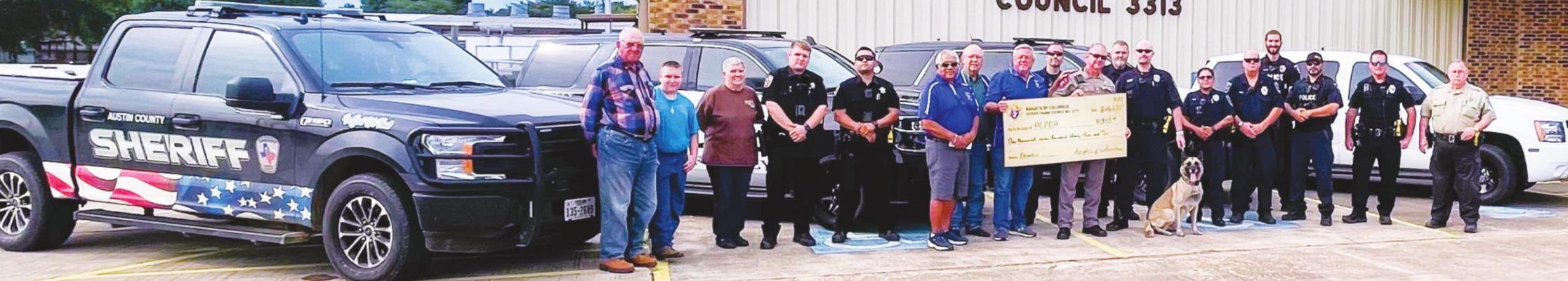 Knights of Columbus donate to ACPOA