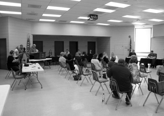 The Sealy Chamber of Commerce presenting their H.O.T. funds application to the public and council members. PHOTO BY ABENEZER YONAS