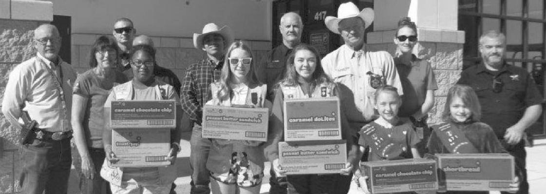 Girl Scouts show ACSO appreciation