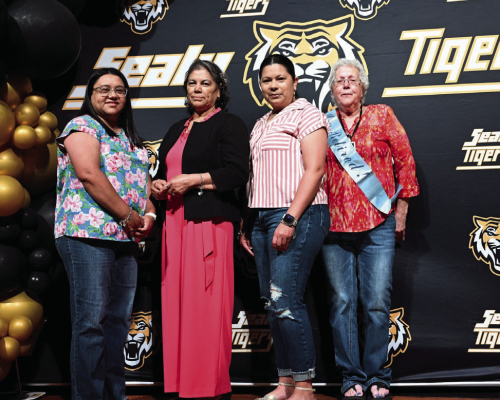Sealy ISD staffers honored for 15 years of service.