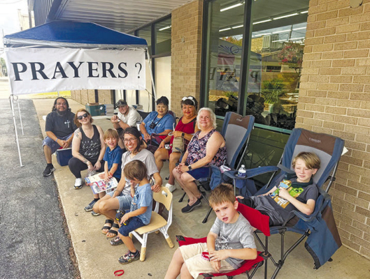 Shepherd’s Way Church of Sealy offered prayer and a Bible to visitors at their prayer tent Sunday, June 28. The tent was set up at Bill’s Country Market, and in a social media post the church representatives thanked those who stopped by. “It’s simple, peaceful and open to anyone who needs a touch from God,” the post said. COURTESY PHOTO