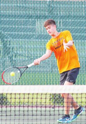 Sealy’s Eric Wilson connects with a ball during the Sealy High School Tennis Camp Aug. 2. Wilson opened the district season with an 8-3 win over his singles opponent and an 8-1 win in mixed doubles competition last week in Navasota. PHOTOS BY COLE McNANNA