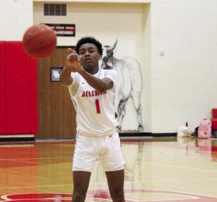 Zamarion Thomas passing the ball to an open teammate. SEALY NEWS | EVAN HALE