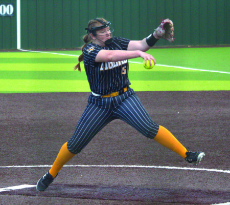 Charlee Ramos steps and delivers the pitch. CITIZEN | EVAN HALE