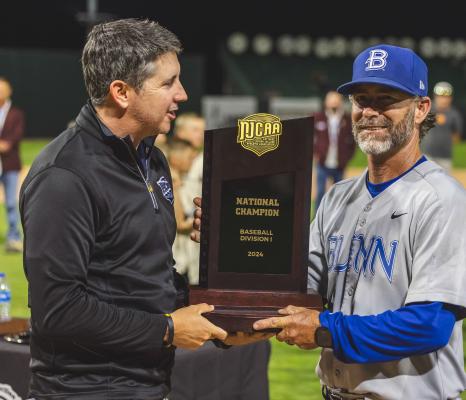 BLINN BASEBALL: HART WINS TOP HONORS