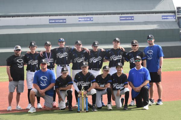 Left to right, back row: Asst. Coach Jeff McGowan, Christian Pillow, Cash Eckermann, Everett Yates, Dylan Callihan, Carter Findeisen, Travis Woodley, Matthew McGowan, Asst. Coach Hunter Anderson. Front: Asst. Coach Wade Eckermann, Tayte Plumb, Blaze Byler, Gage Wilson, Josh Stark and Head Coach Kenneth Woodley.