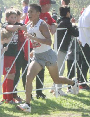 Garza inks cross-country letter with Blinn JUCO