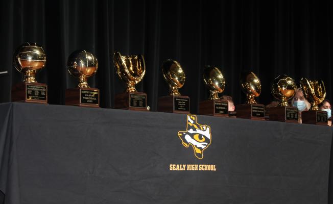 The Sealy High School athletic banquet, held May 26 at the Thomas E. Golson Auditorium, honored the accomplishments of student-athletes during the 2020-2021 sports seasons. COLE McNANNA