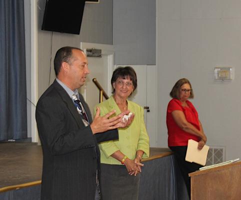 Austin County Judge Tim Lapham and Sealy Mayor Carolyn Bilski were the featured guests at the Sealy Chamber of Commerce’s governmental luncheon last Wednesday, June 16, at the Sealy American Legion Hall. AMANDA LUKSHA