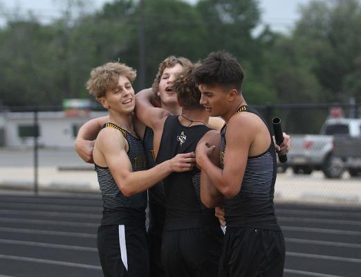 The boys’ team competition came down to the final event and with a first-place finish, the Sealy mile relay team of Haden Wernecke, Callen Rabius, D’vonne Hmielewski and Mason Klotz brought the Tigers into a tie for the top spot at last Wednesday’s Area Championships at T.J. Mills Stadium in Sealy. (Cole McNanna/Sealy News)