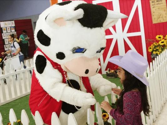 Miss Moo from RODEOHOUSTON will be at the Kids Fantasy of Lights event on Saturday, Dec. 7. The fun-filled day will be from 12 noon to 5 p.m. with an opportunity to meet Miss Moo.