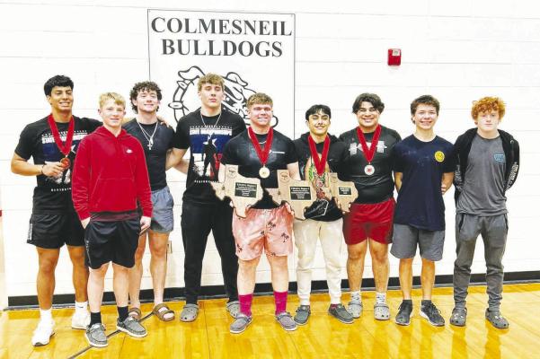 Brazos powerlifters heading to state