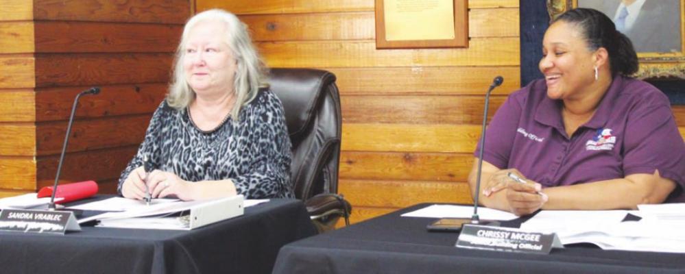 Senior Building Official Chrissy McGee (right) formally introduced City Planner Sandra Vrablec (left) to the Planning Commission at the special meeting last Monday, Sept. 27. HANS LAMMEMAN