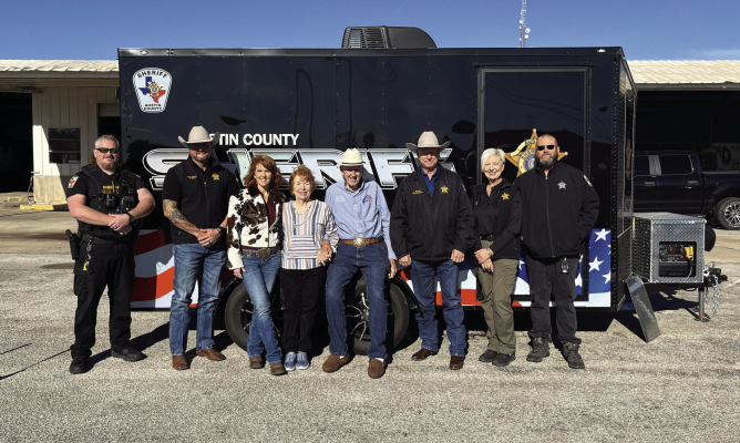 The Austin County Sheriff’s Office announced last week the donation of a trailer from D &amp; L Farms of Cat Spring, provided by Dan and Linda White and their daughter, Elizabeth. In group photo, from left, are Lt. Ben Lieb, Chief Deputy Matt Walls, The White’s - Elizabeth, Linda and Dan, Sheriff Jack Brandes, Lt. Vicki Minyard and Sgt. Charles Jantzen. COURTESY PHOTOS