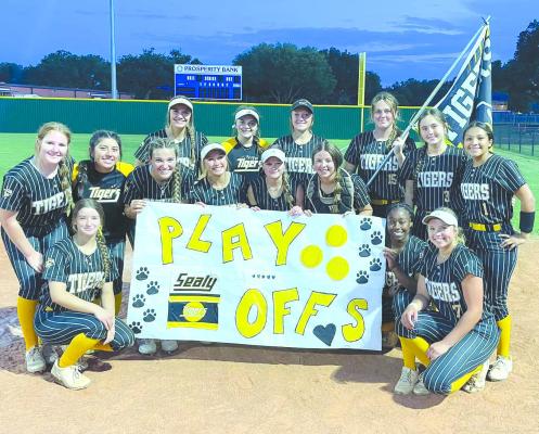 Sealy’s Lady Tigers are headed to the softball playoffs as the second place team out of District 24-4A after defeated El Campo Monday night in Wharton. PHOTO BY ABENEZER YONAS