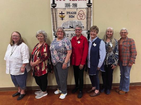 Members present, left to right, Jessie Kokemor, Claudia Cieslewicz, Barney Zimmerman, Joan Buenger, Gaye Farr, Pat Allee, and Veronica Ashorn.