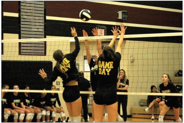 Last week, Sealy traveled for a pair of scrimmages against George Ranch and Needville to get ready for the upcoming season. ALL PHOTOS BY ABENEZER YONAS