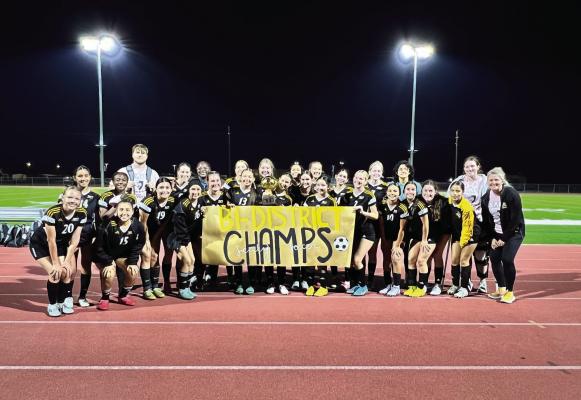 Tigers, Lady Tigers win the Bi-District championships
