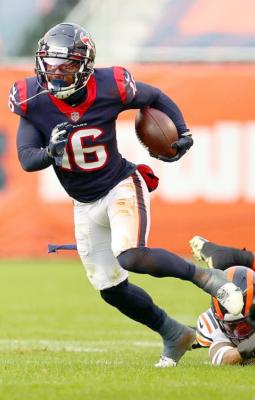 Houston Texans receiver Keke Coutee runs after a reception during Sunday’s loss in Chicago. The Bears eliminated the Texans from playoff contention with a 36-7 drubbing. Photo courtesy Houston Texans