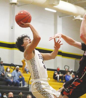 Tiger senior Nick Martinez poured in a season-high 22 points in Sealy’s non-district defeat to Schulenburg last Saturday at home. Martinez hit a trio of three-pointers in the first quarter and converted both free-throw shots in three of five opportunities on the afternoon. Cole McNanna