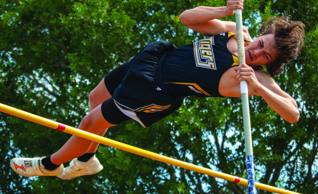 Sealy track athletes prep for regional meet