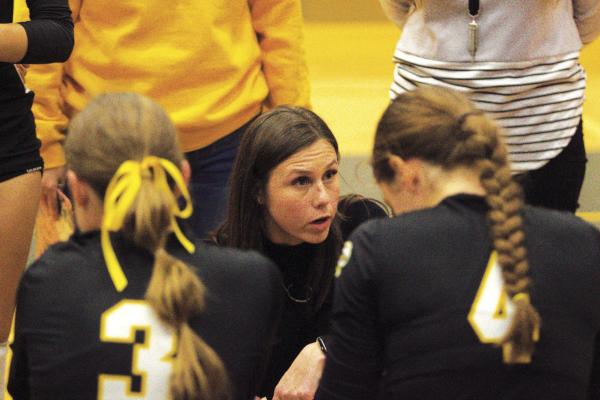 Sealy Head Volleyball Coach Caroline Owen led the Lady Tigers to a 35-win season. PHOTO BY ABENEZER YONAS