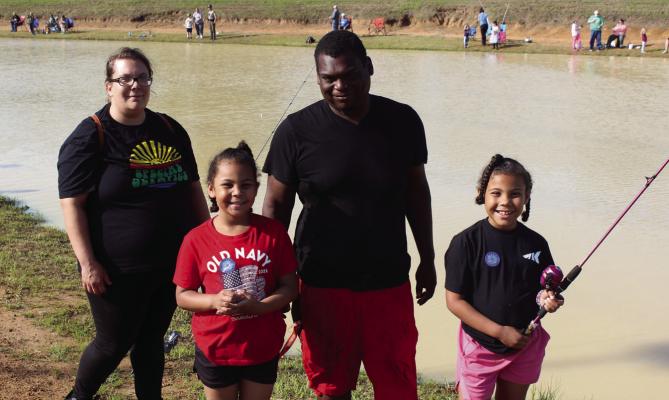 Chris Palmer, Jacquelyn Palmer, Audrey Palmer and Natalee Palmer were en-joying family time together at the B&amp;PW for the Sealy PD’s 7th annual KidFish.