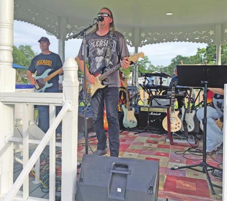 Humdingers Rock the Park